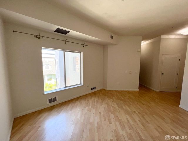 135 Valencia Street 409A, San Francisco, CA 94103