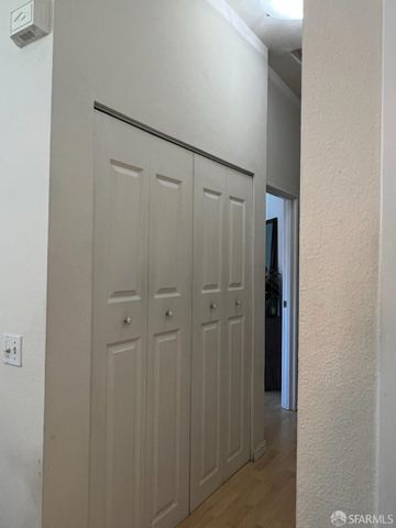 135 Valencia Street 409A, San Francisco, CA 94103