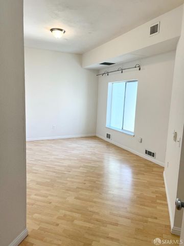 135 Valencia Street 409A, San Francisco, CA 94103