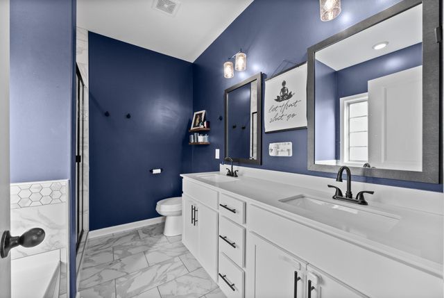 1483 Kingbird Dr, Clarksville, TN 37040