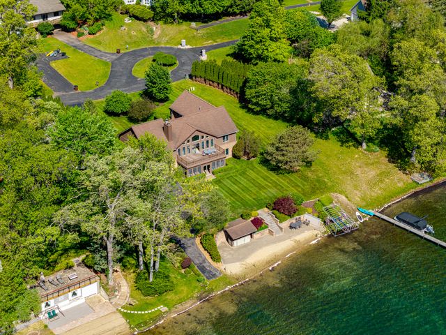 6563 Softshell Drive, Waterloo Twp, MI 49240