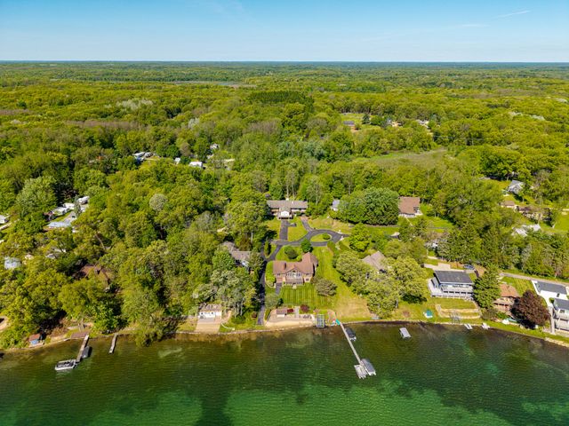 6563 Softshell Drive, Waterloo Twp, MI 49240