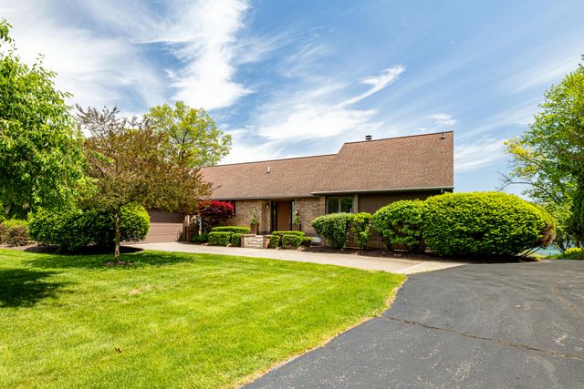 6563 Softshell Drive, Waterloo Twp, MI 49240