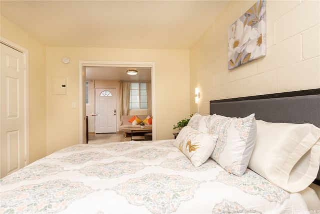 1993 Ala Wai Boulevard 302, Honolulu, HI 96815