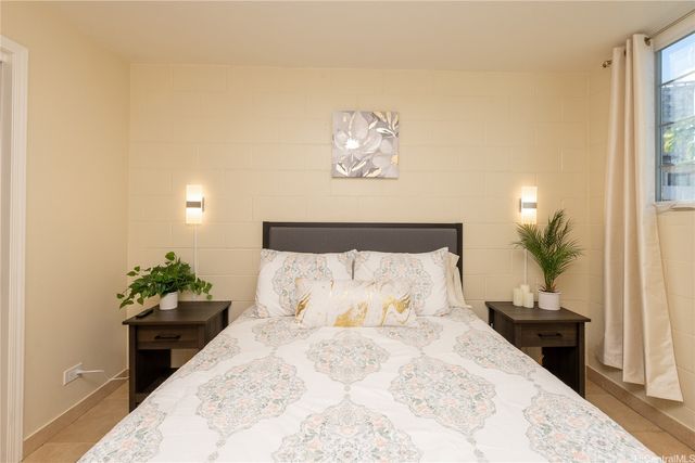 1993 Ala Wai Boulevard 302, Honolulu, HI 96815