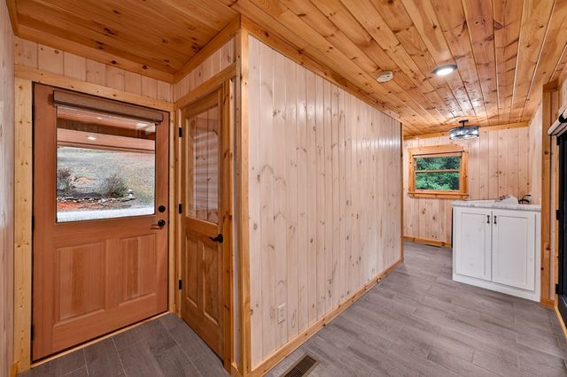 24 Ernest Alta Circle, Blue Ridge, GA 30513