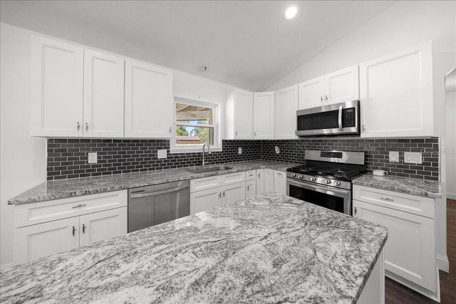 3500 SE 56TH AVENUE, Ocala, FL 34480