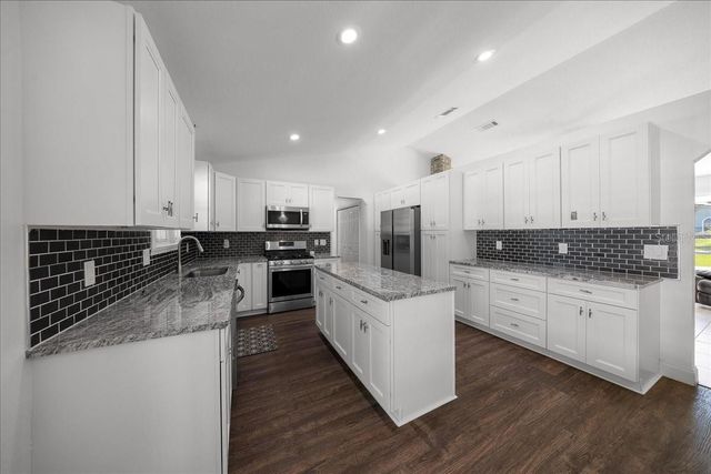 3500 SE 56TH AVENUE, Ocala, FL 34480