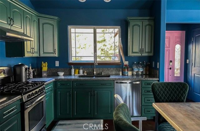 1253 Golden Rule, Lake Arrowhead, CA 92352