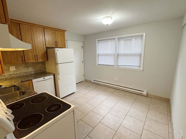2940 N Harlem Avenue 6, Elmwood Park, IL 60707