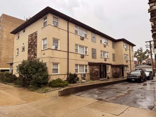 2940 N Harlem Avenue 6, Elmwood Park, IL 60707