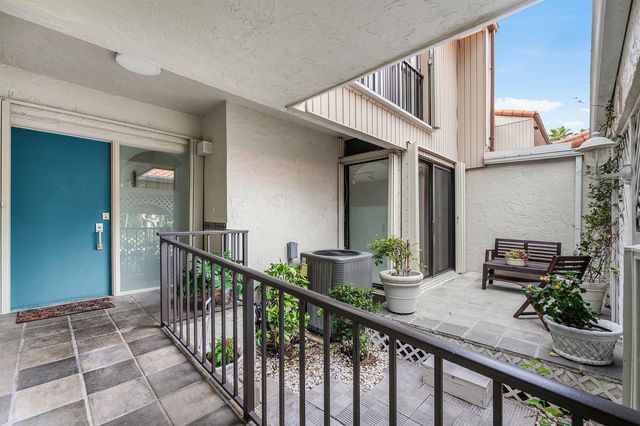 3908 S OCEAN Boulevard T-1, Highland Beach, FL 33487