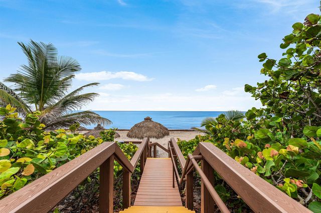3908 S OCEAN Boulevard T-1, Highland Beach, FL 33487