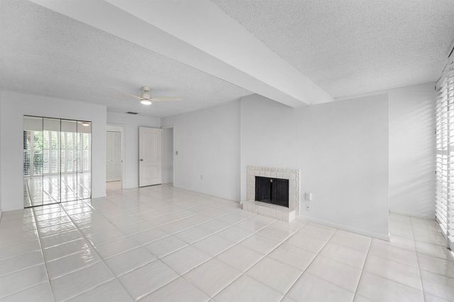 3908 S OCEAN Boulevard T-1, Highland Beach, FL 33487