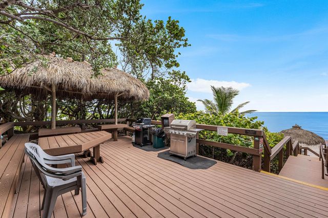 3908 S OCEAN Boulevard T-1, Highland Beach, FL 33487
