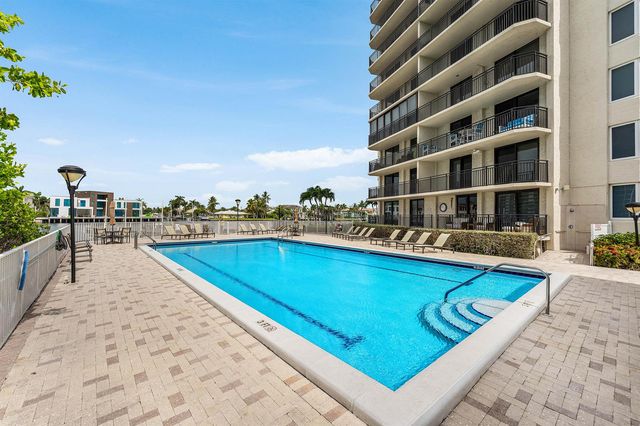 3908 S OCEAN Boulevard T-1, Highland Beach, FL 33487