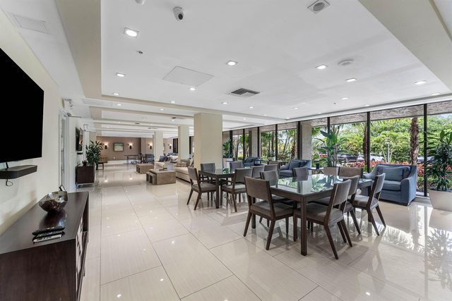 3908 S OCEAN Boulevard T-1, Highland Beach, FL 33487