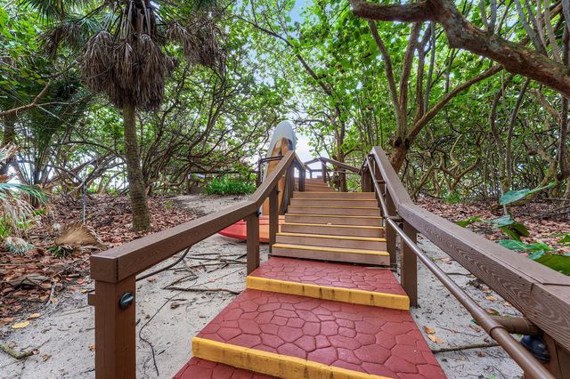 3908 S OCEAN Boulevard T-1, Highland Beach, FL 33487