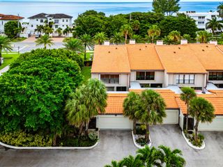 3908 S OCEAN Boulevard T-1, Highland Beach, FL 33487