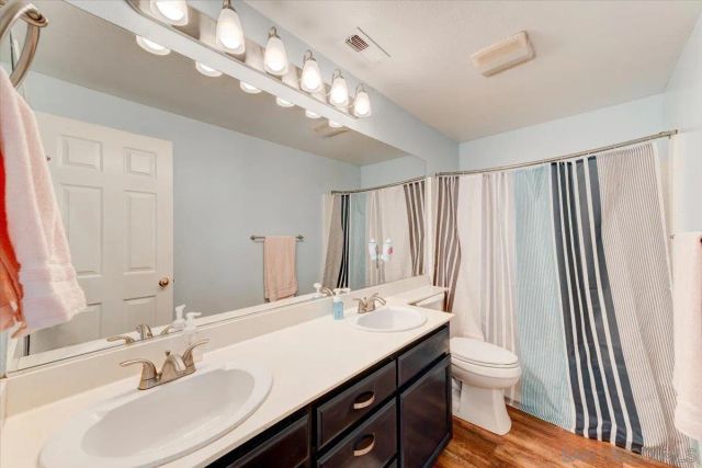 1359 H St, Ramona, CA 92065