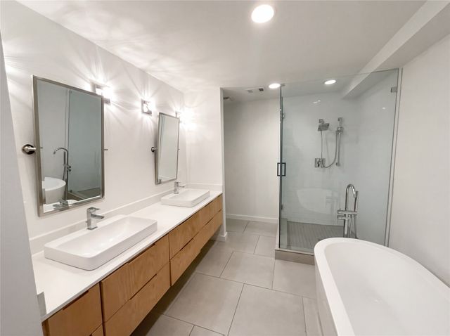 7121 Winding Creek Road, Dallas, TX 75252