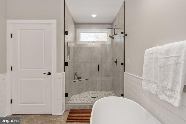 261 WASHINGTON ST, Locust Grove, VA 22508