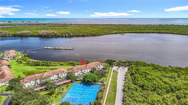 6082 SE Landing Way 11, Stuart, FL 34997