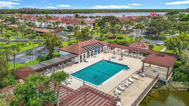 6082 SE Landing Way 11, Stuart, FL 34997