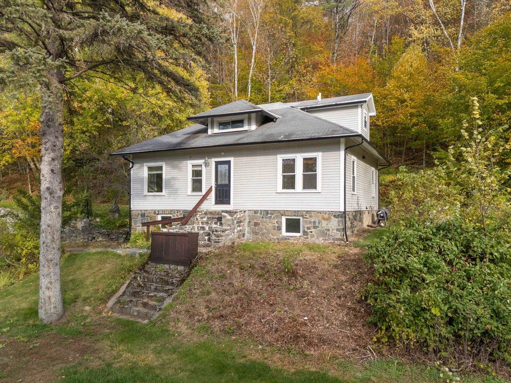 208 North Main Street, Lebanon, NH 03784