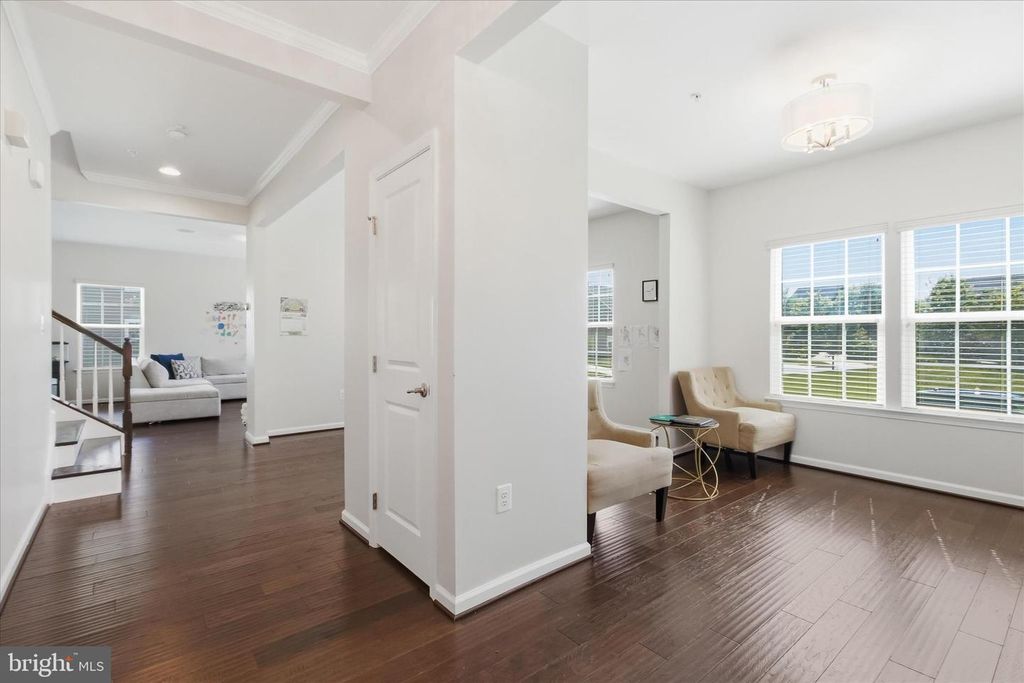 Image 6 of property listing at 14116 ABERDEENS FOLLY CT, Bowie, MD 20720