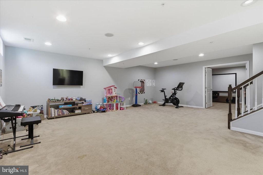 Image 60 of property listing at 14116 ABERDEENS FOLLY CT, Bowie, MD 20720