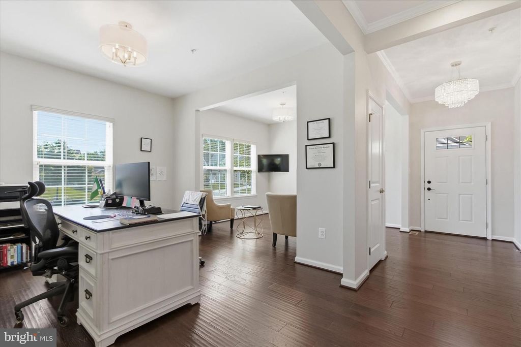 Image 9 of property listing at 14116 ABERDEENS FOLLY CT, Bowie, MD 20720
