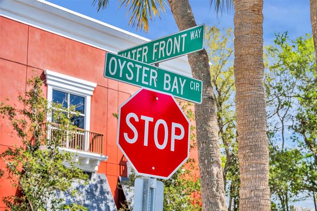 145 OYSTER BAY CIRCLE 240, Altamonte Springs, FL 32701