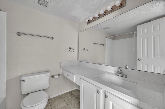 145 OYSTER BAY CIRCLE 240, Altamonte Springs, FL 32701
