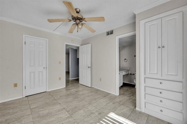 145 OYSTER BAY CIRCLE 240, Altamonte Springs, FL 32701