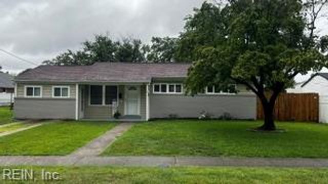 107 Sumter ST, Portsmouth, VA 23702