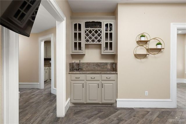 413 E Wisteria Avenue, Mcallen, TX 78504
