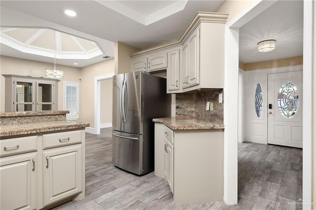 413 E Wisteria Avenue, Mcallen, TX 78504