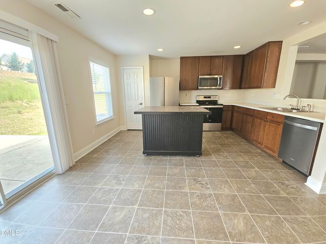 418 Averasboro Drive, Clayton, NC 27520