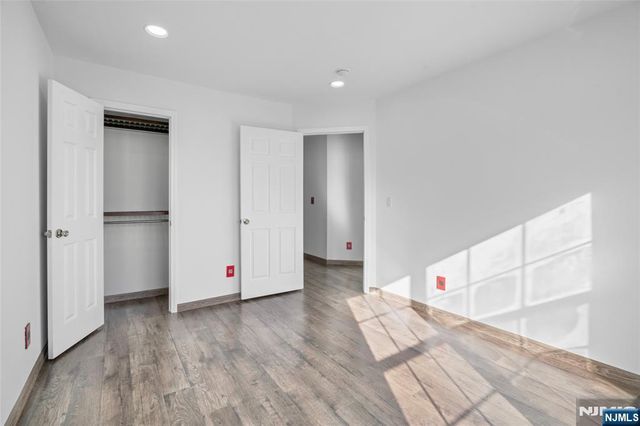 11 Bayside Drive, Bayonne, NJ 07002