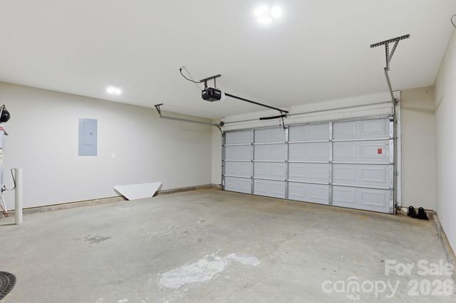 221 Culloden Drive, Mocksville, NC 27028