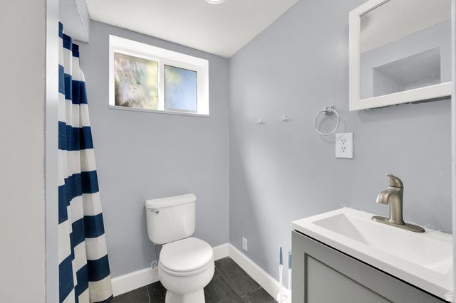 360 E CENTER ST, Centerville, UT 84014