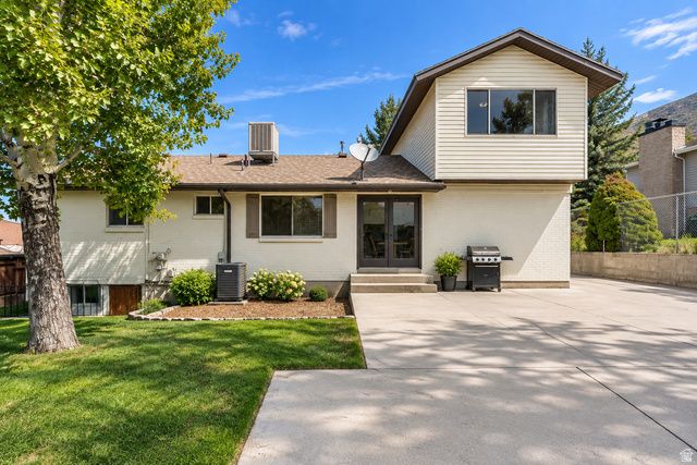 360 E CENTER ST, Centerville, UT 84014