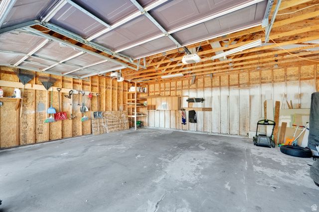 360 E CENTER ST, Centerville, UT 84014