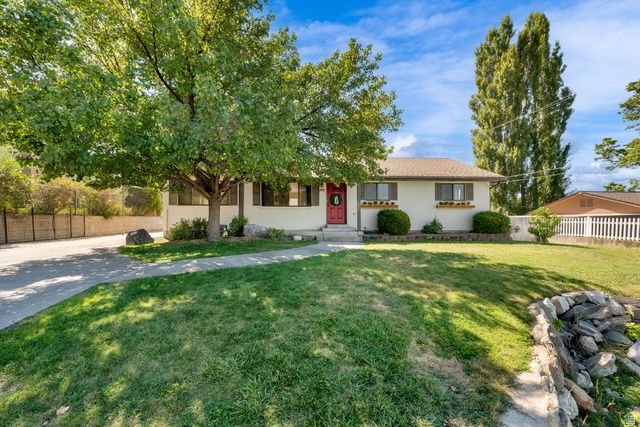 360 E CENTER ST, Centerville, UT 84014