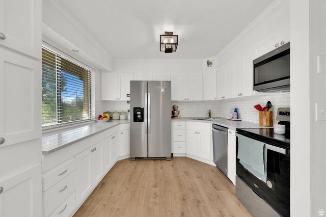 360 E CENTER ST, Centerville, UT 84014