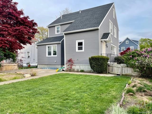 101 Davison Avenue 2, Lynbrook, NY 11563