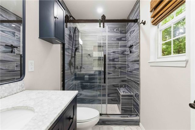 10 Wimborne Lane, Bella Vista, AR 72715