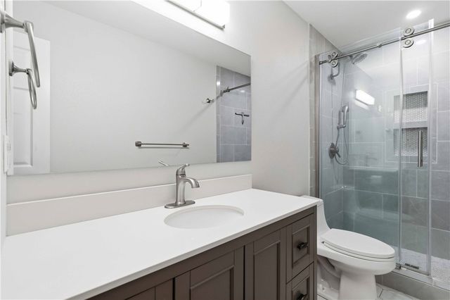 10 Wimborne Lane, Bella Vista, AR 72715