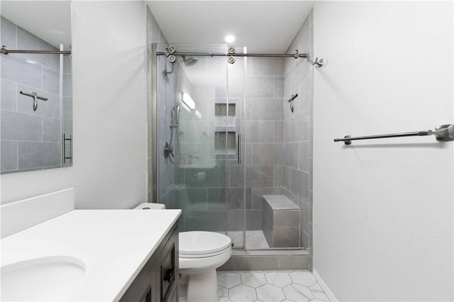 10 Wimborne Lane, Bella Vista, AR 72715